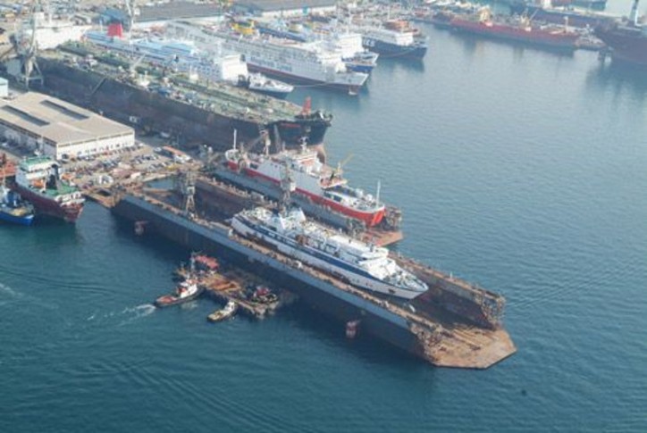 Piraeus Port Authority concludes tender, contract for new floating repair dock