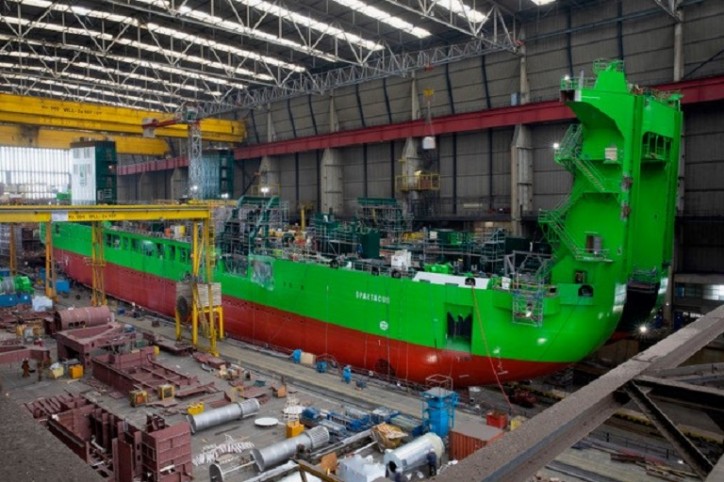 World’s most powerful and green cutter suction dredger ‘Spartacus’ hits the water