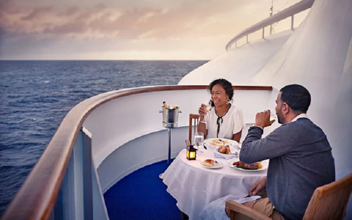 7 of the best cruise ship restaurants at sea