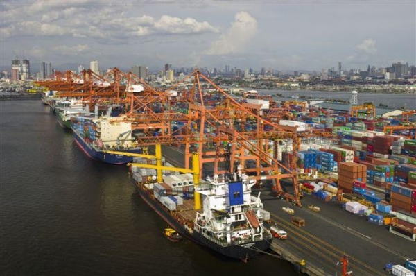 The Manila International Container Terminal (MICT), Manila, the Phillipines.