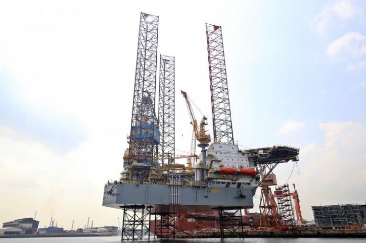 Sembcorp Marine delivers jack-up rig Maersk Highlander