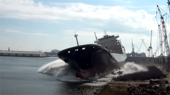 Crowley’s Newest LNG-Fueled ConRo Ship, Taíno, Launched at VT Halter Marine (Video)