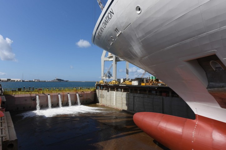 Seabourn celebrates major shipbuilding milestone with coin and launch ceremony for Seabourn Ovation