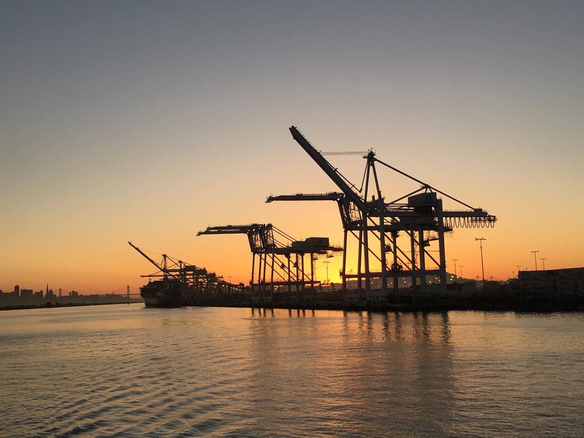 Port of Oakland loaded container volume up 3.1 percent YTD