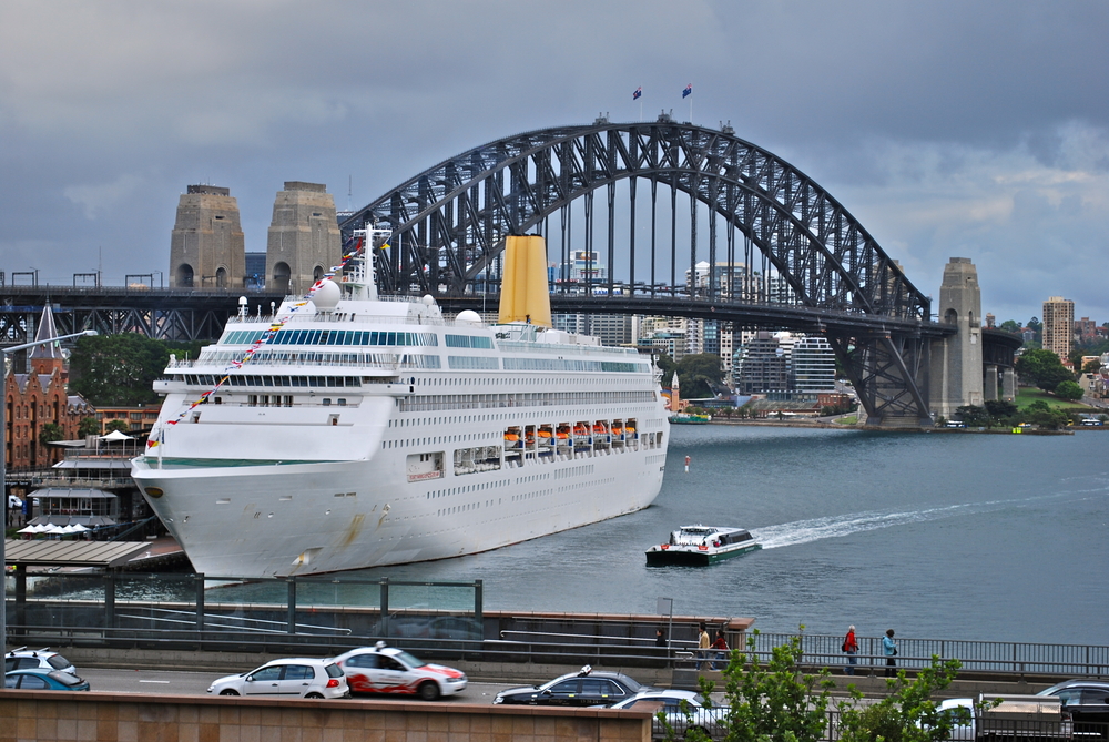 Top 5 Cruises from Sydney to the South Pacific Islands, Royal Caribbean, and Carnival