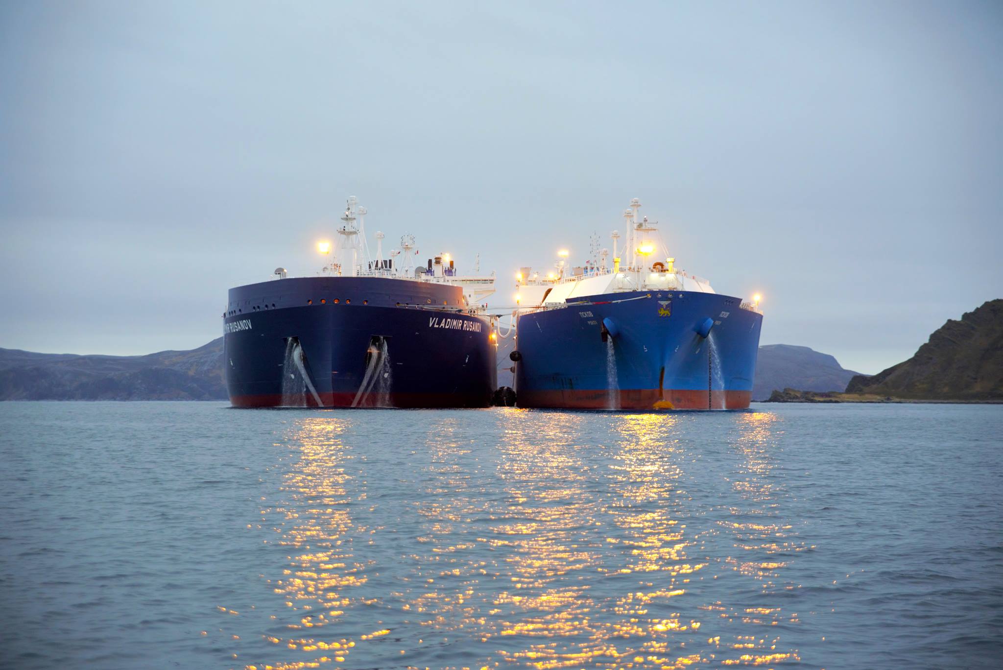 NOVATEK Issues Update on Arc7 LNG Tankers