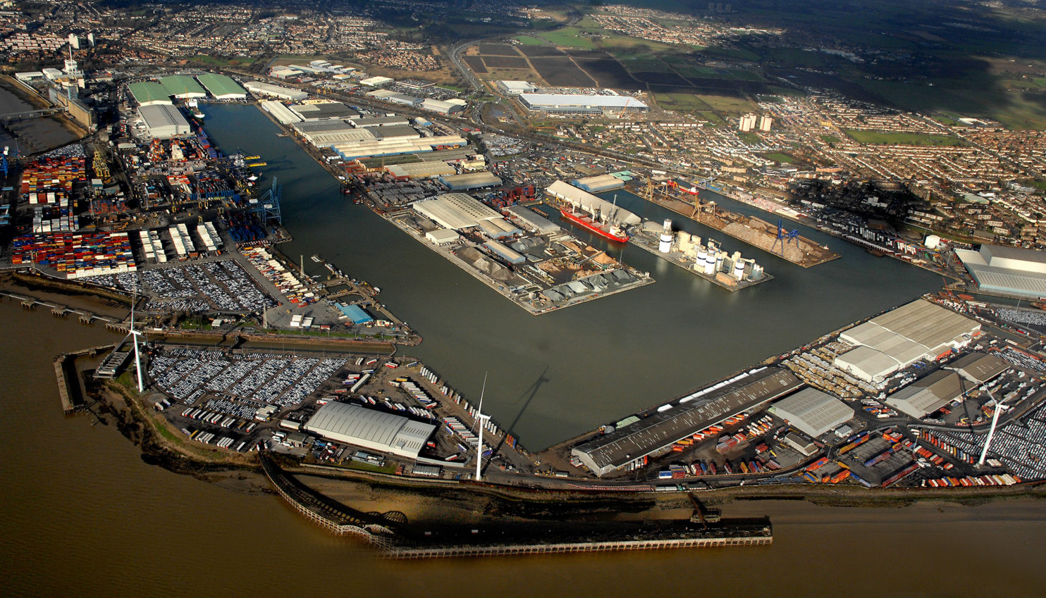Tarmac and Forth Ports to create new construction materials terminal at Tilbury2