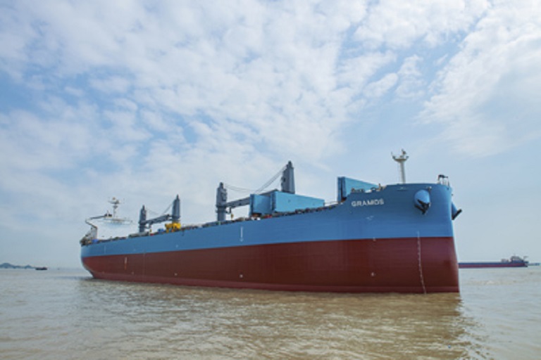 Kawasaki Heavy Industries delivers bulk carrier GRAMOS