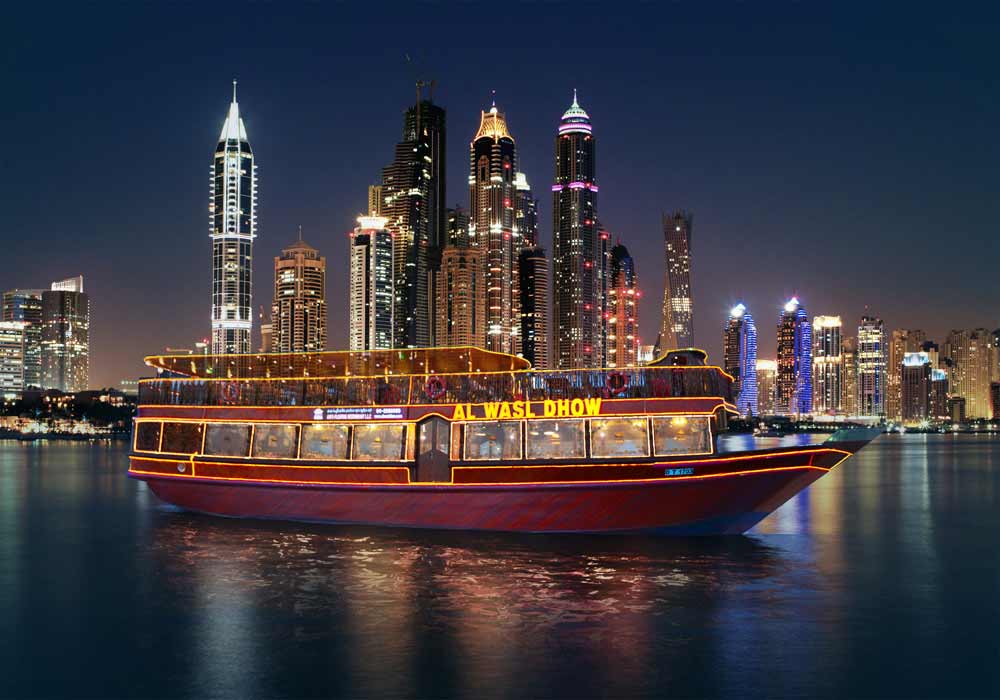 Try the best cruising experiences in Dubai