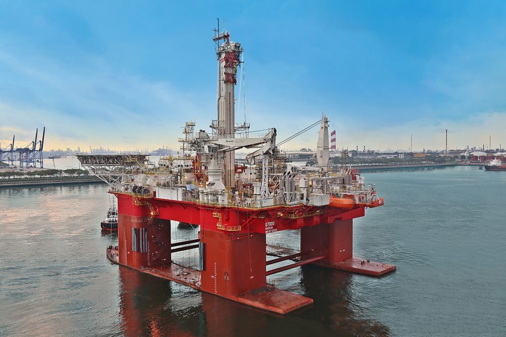 Sembcorp Marine delivers Q7000 well intervention semi-submersible rig to Helix