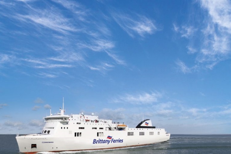 Brittany Ferries celebrates another French-flagged ship