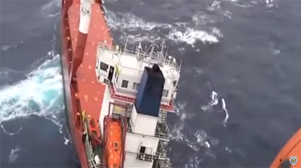 Hellenic Air Force Rescues 14 Crew Members Of Leo Cargo Ship