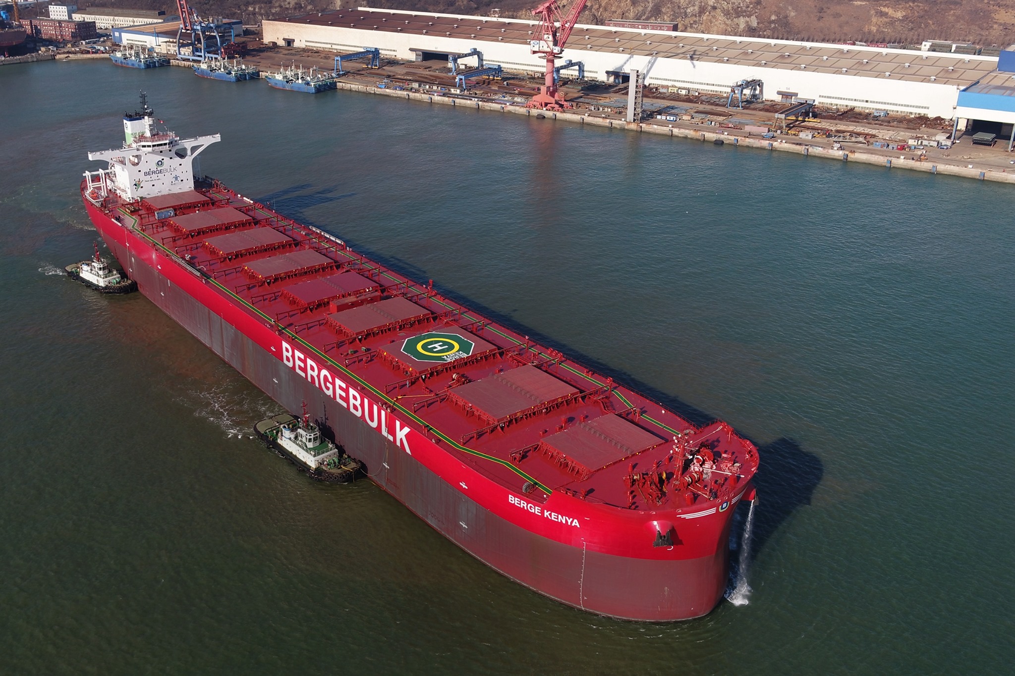 Berge Bulk takes delivery of two newbuildings