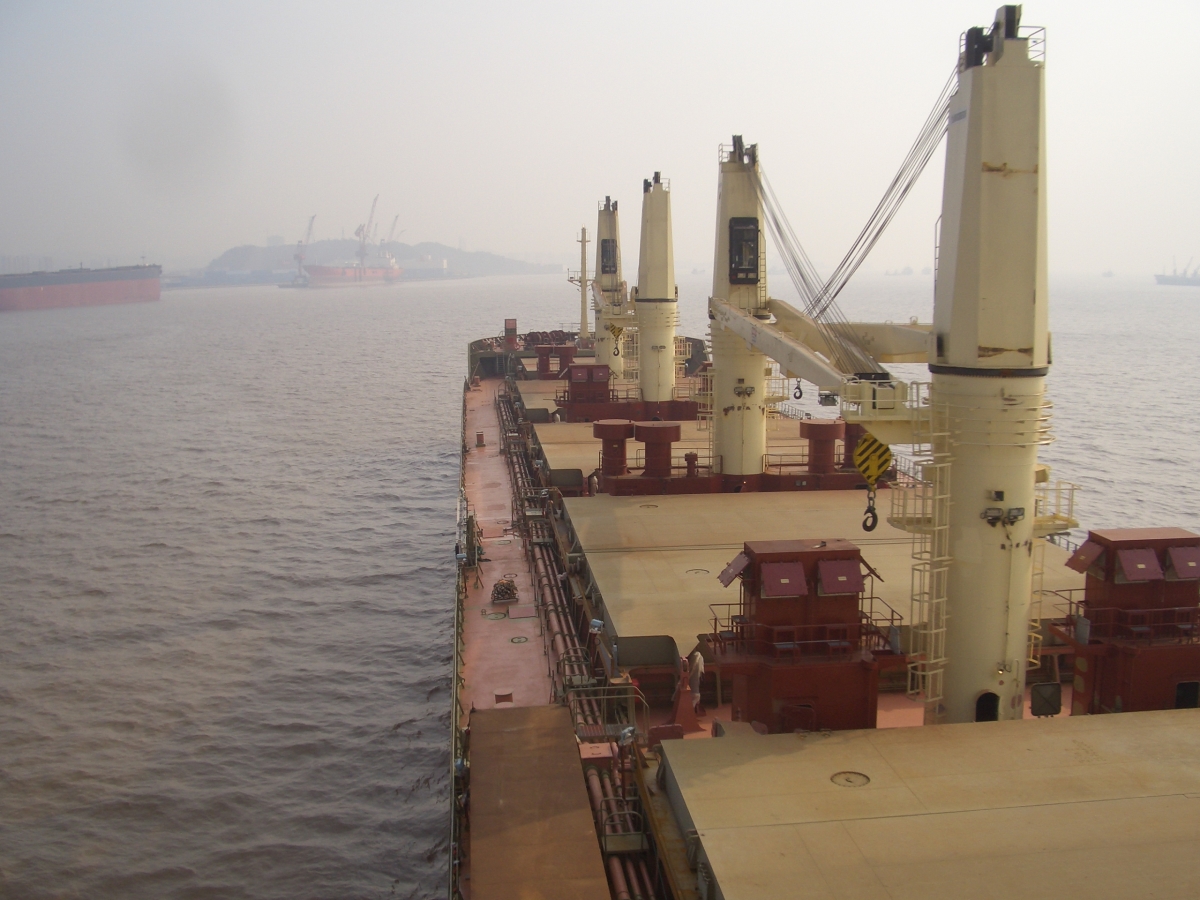 Navibulgar ordered a new series of four 31 800t bulk carriers