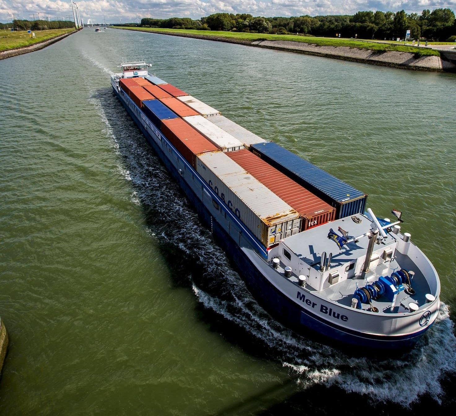 E.ON, Port of Rotterdam Authority and DeltaPort Niederrheinhäfen join forces to create an infrastructure for climate-neutral transport routes