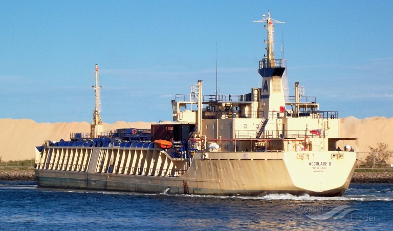 Bulk carrier Accolade II Collides with Fishing Vessel  Sand Groper off Port Adelaide