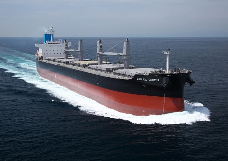 Kawasaki delivers bulk carrier Royal Orion