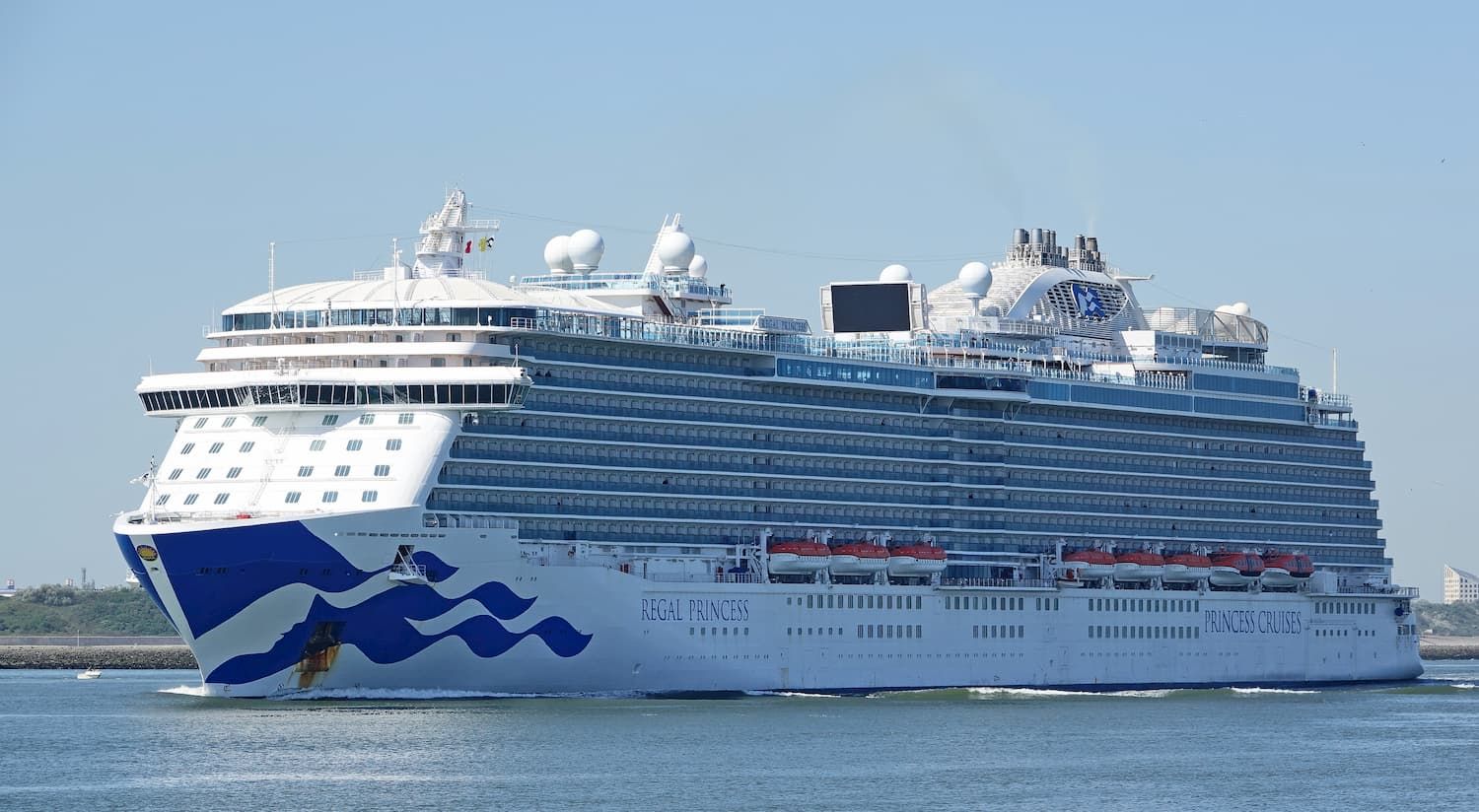 Three more repatriation liners to call on Cruise Port Rotterdam