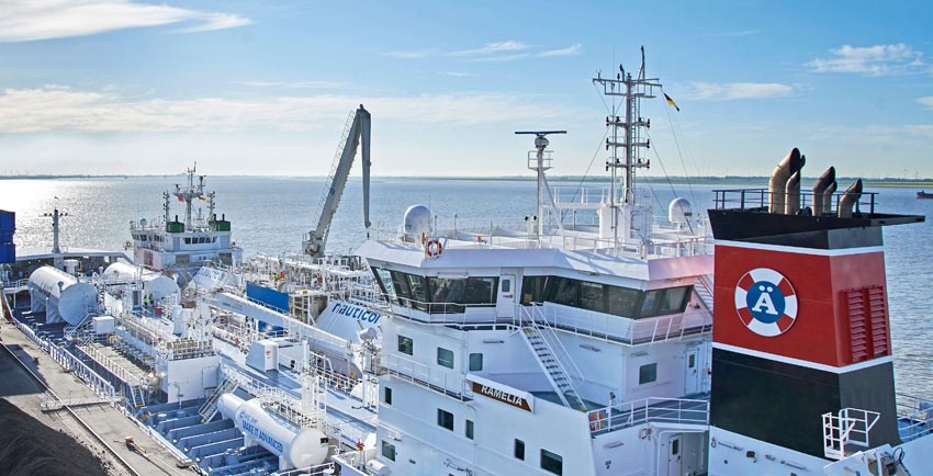 LNG STS bunkering – ‚First-off‘ operations in France, Germany and Norway