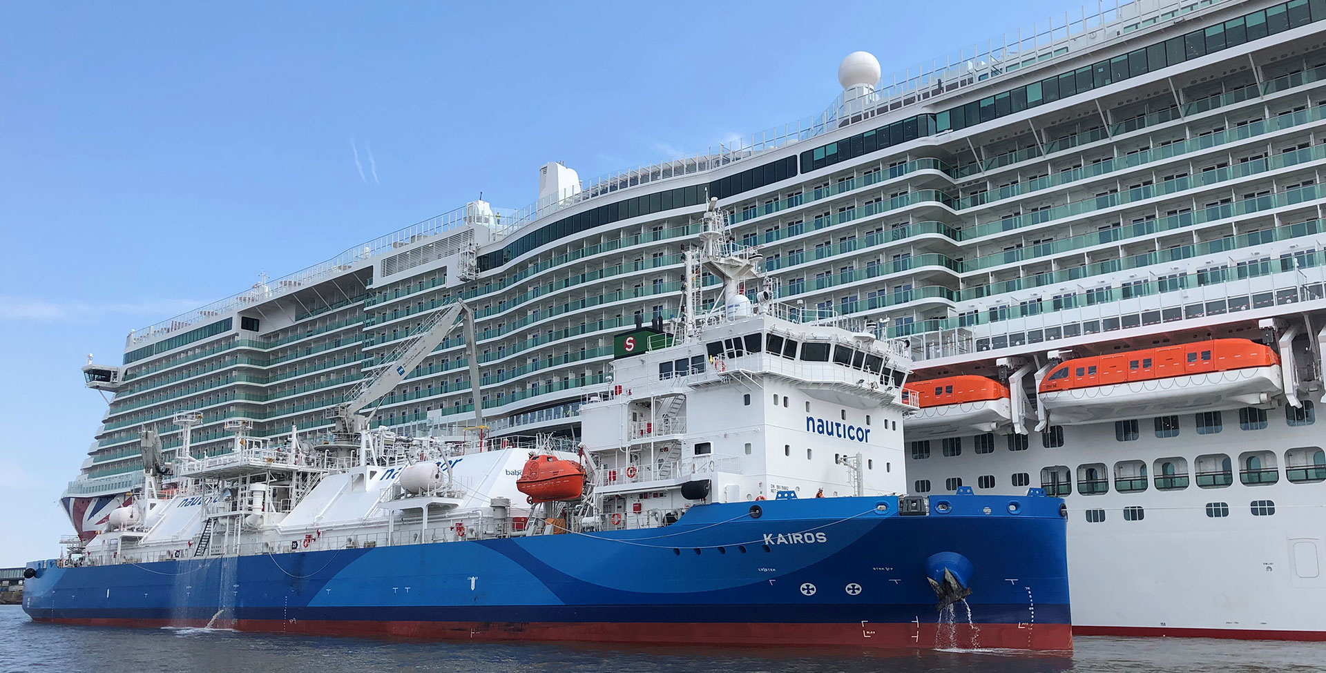 Gasum’s subsidiary Nauticor conducts first ship-to-ship LNG bunkering operation for the newbuild cruise ship Iona