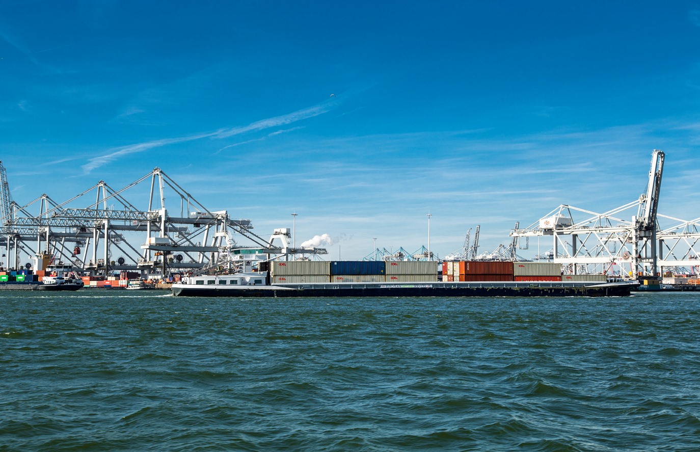 Barge Transferium Maasvlakte Launched in the Port of Rotterdam