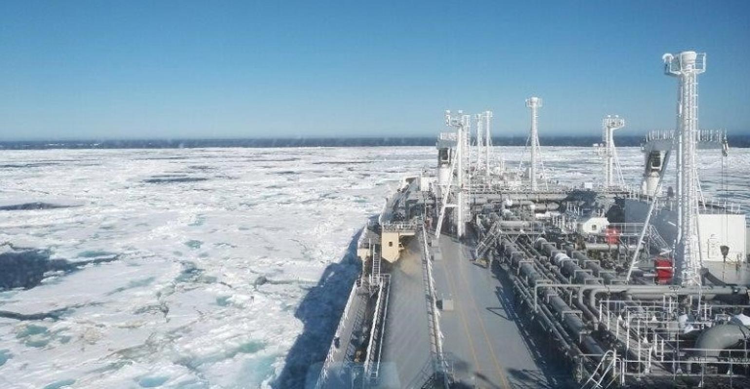 Ice-Breaking LNG Carrier makes first call at Japan