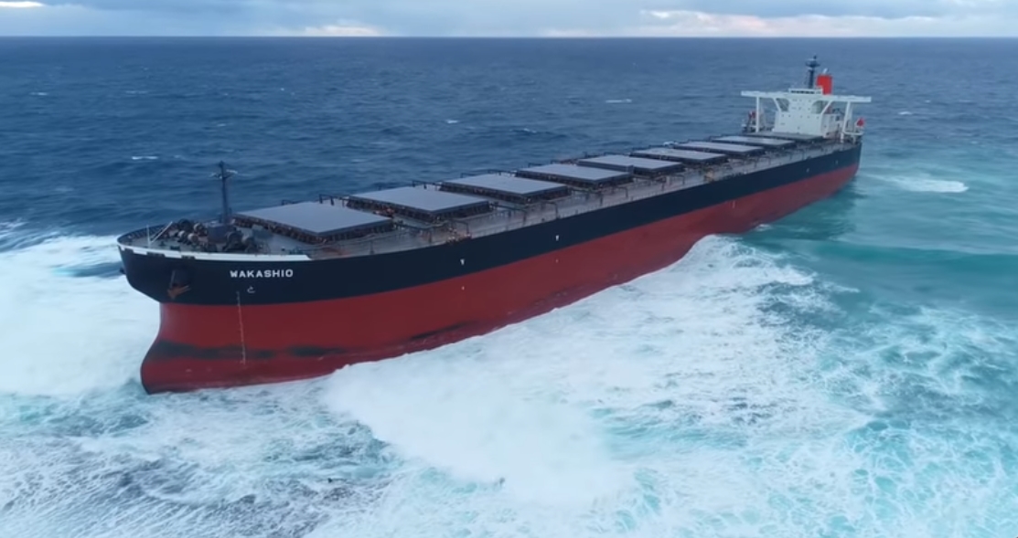 Smit Salvage to refloat grounded bulker from reef off Mauritius