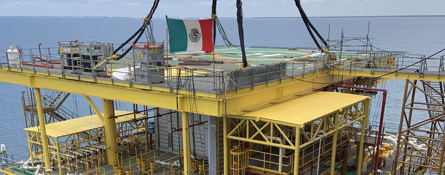 Heerema installs Yaxche platform offshore Mexico for Pemex