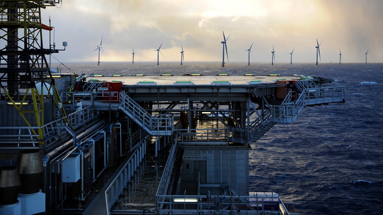 Equinor: Construction starts on the world's largest floating offshore wind farm