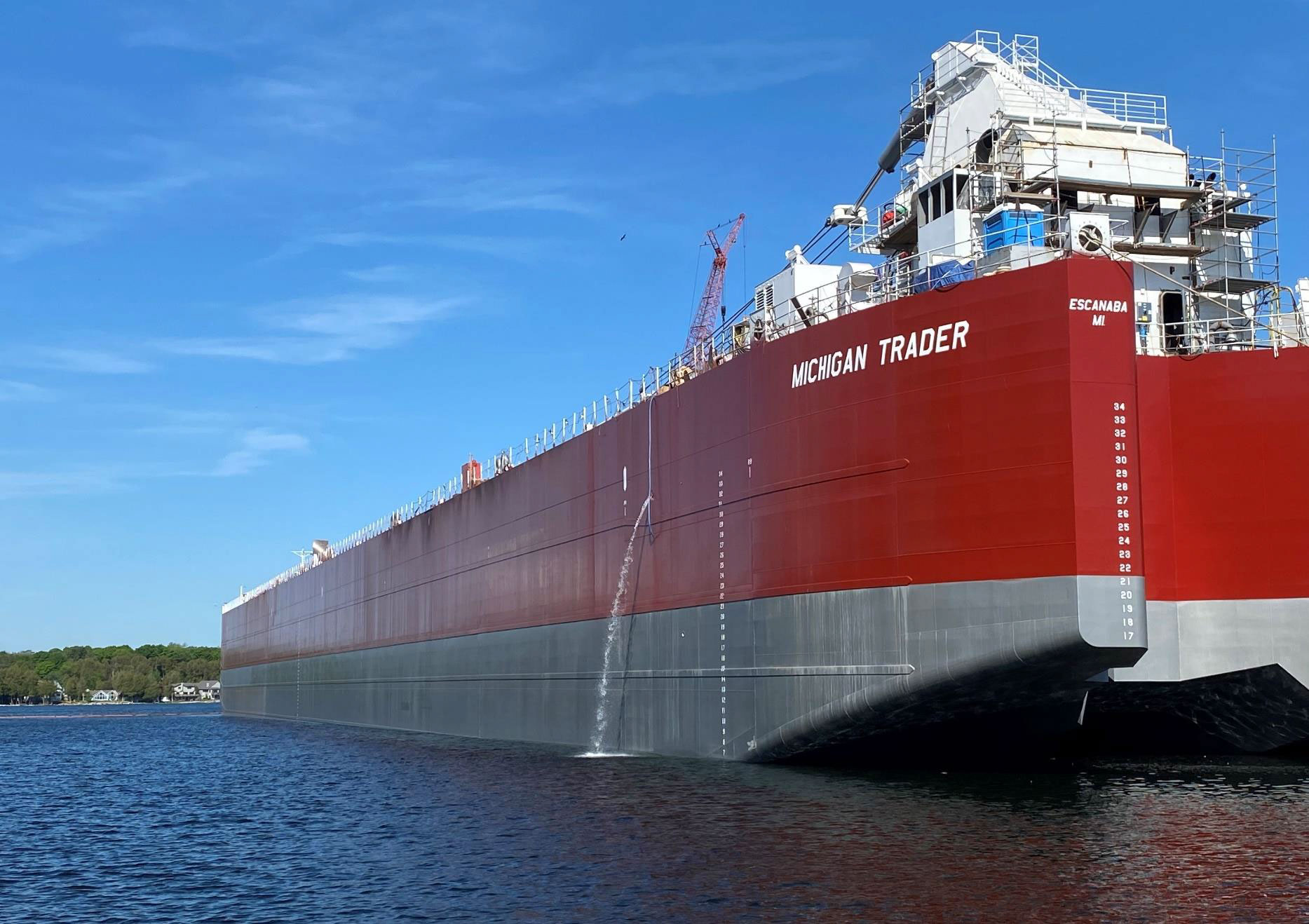 Fincantieri Bay Shipbuilding delivers new self-unloading barge to VanEnkevort Tug & Barge Inc.