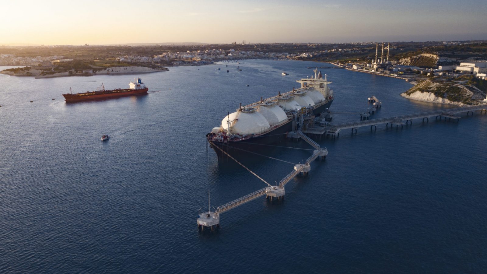 Australian Industrial Energy announces new partnership arrangement with Squadron Energy to accelerate Port Kembla Gas Terminal development