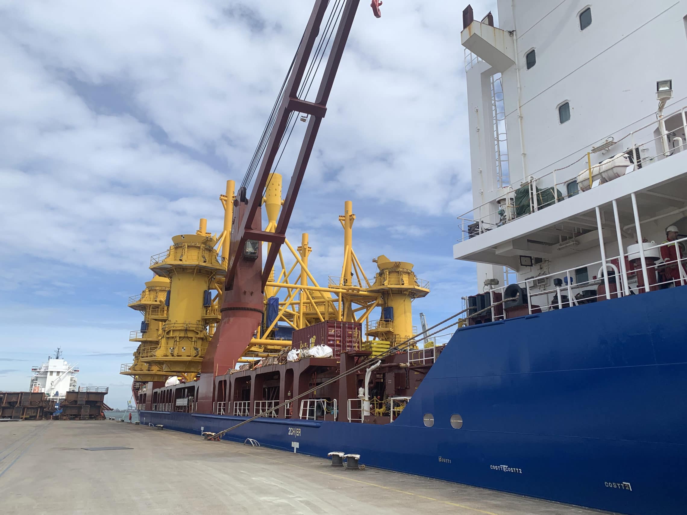 dship Carriers Delivers Offshore Renewables Installation Equipment for Taiwanese Windfarm