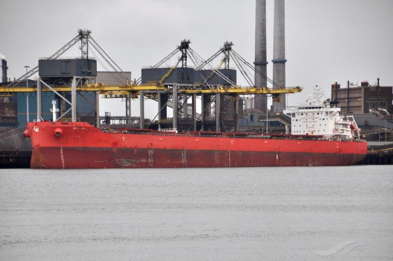 Ocean Yield announces sale of Kamsarmax vessel