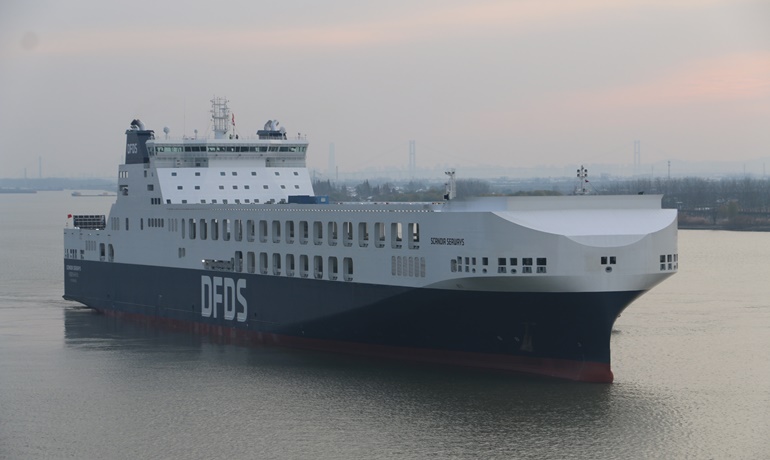 Nanjing Jinling Yizheng’s shipyard delivers last DFDS mega ro-ro