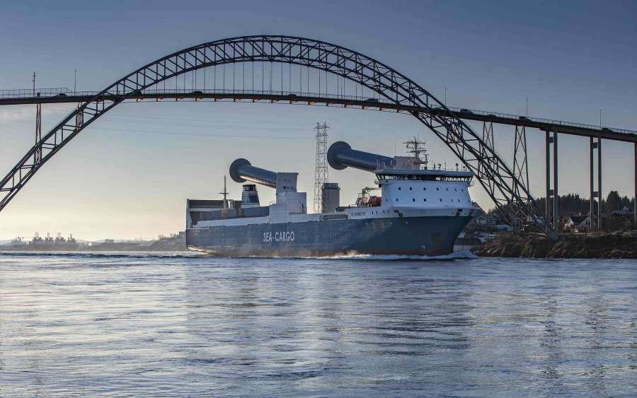 Norsepower installs first tiltable Rotor Sails on Sea-Cargo Ro-Ro