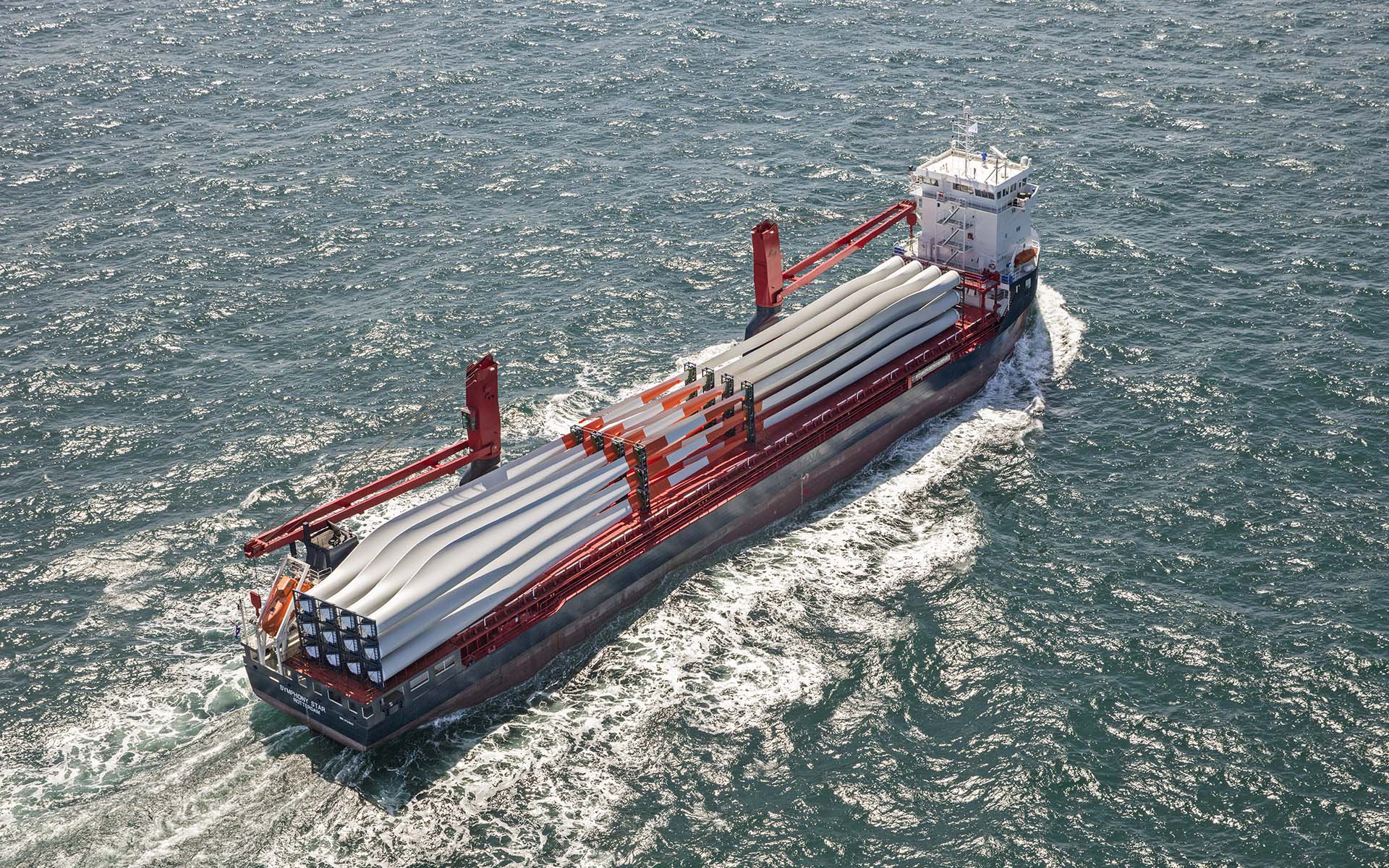 Symphony orders new ECOBOX project cargo vessels from Ferus Smit
