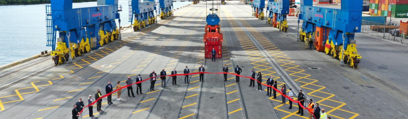 Port Everglades Commissions New Super-Sized Cranes