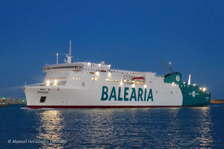 Baleària assigns its first LNG ferry to Motril-Melilla route