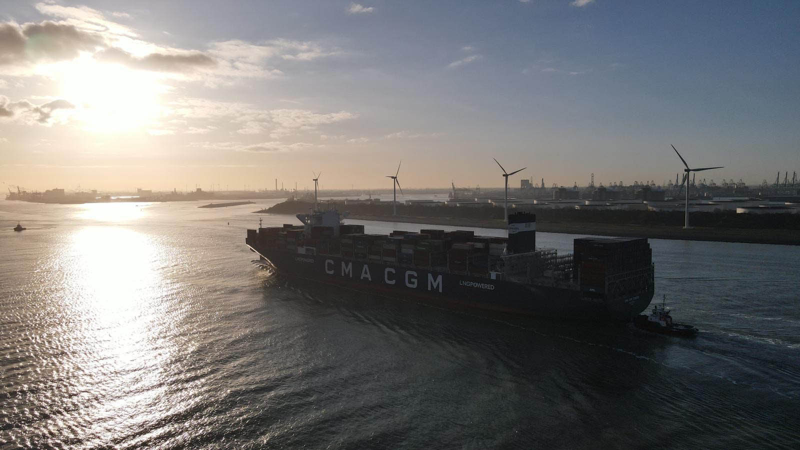 The CMA CGM Group announces the order of 22 new vessels