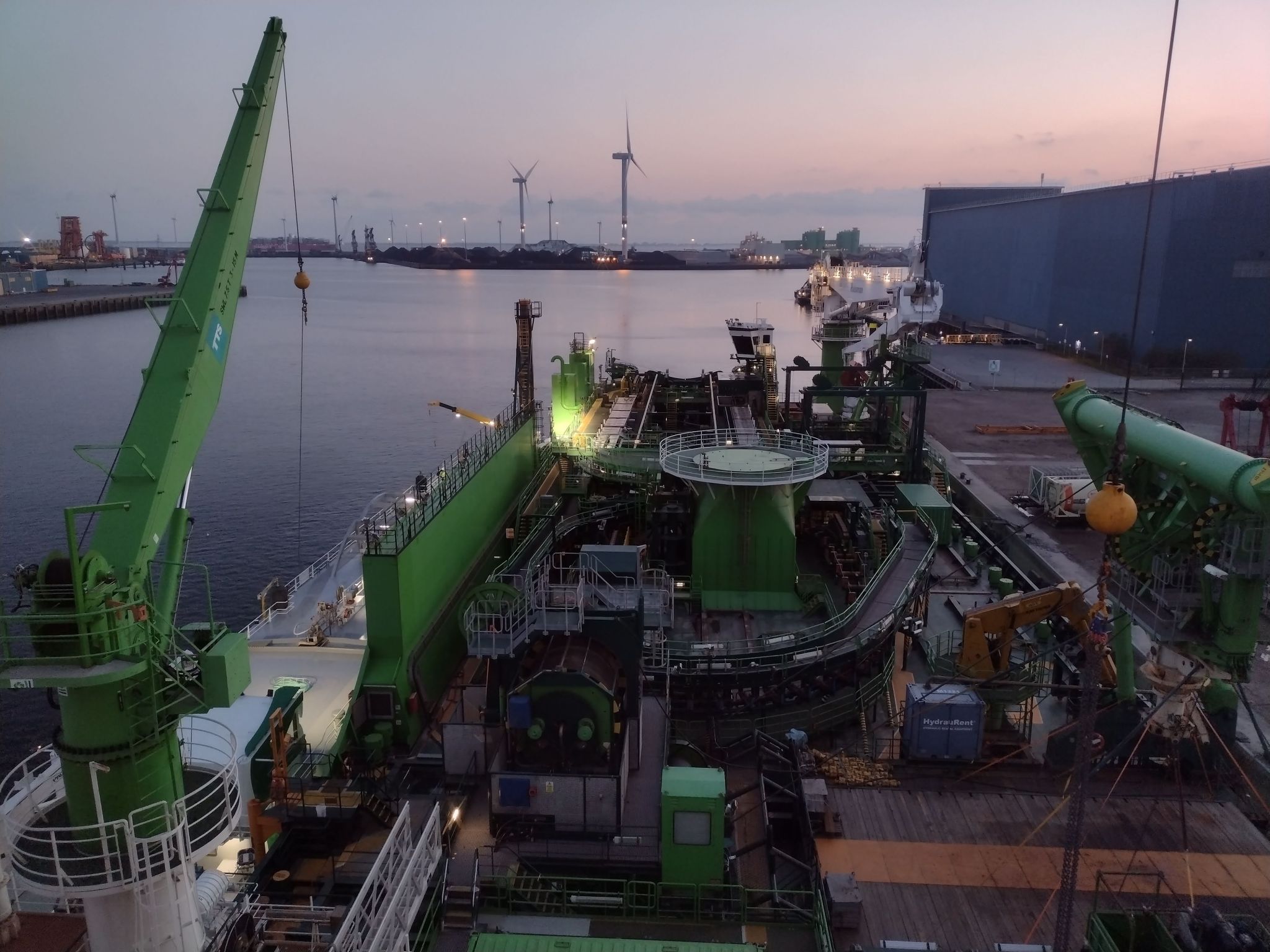 DEME’s cable installation vessel Living Stone bunkered with LNG for the first time