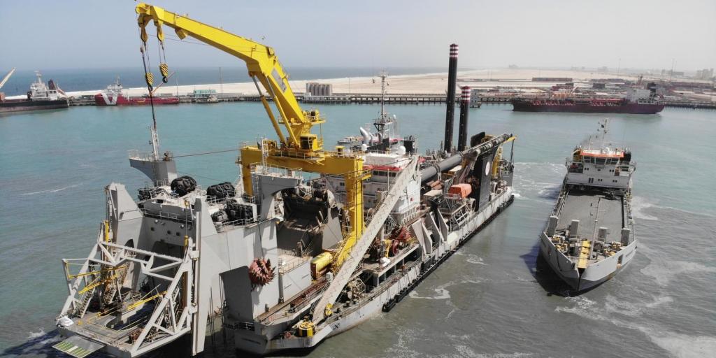 Cutter Suction Dredger Willem van Rubroeck embarks on its career in Mauritania