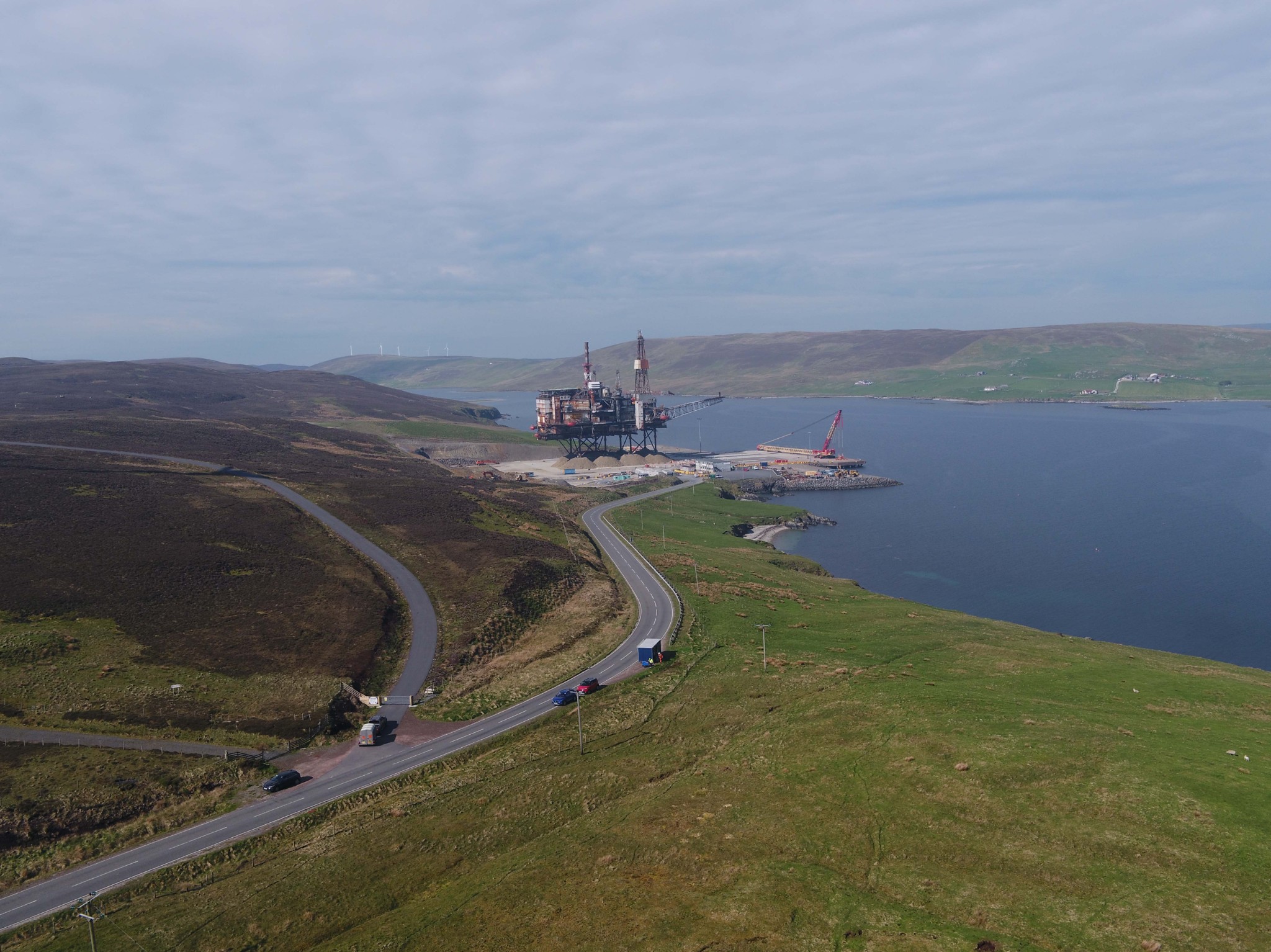 The “blowdown” of a massive North Sea structure successfully accomplished at Lerwick Harbour