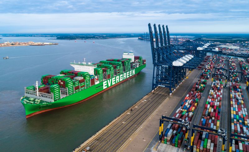 Port of Felixstowe Welcomes World’s Largest Container Ship