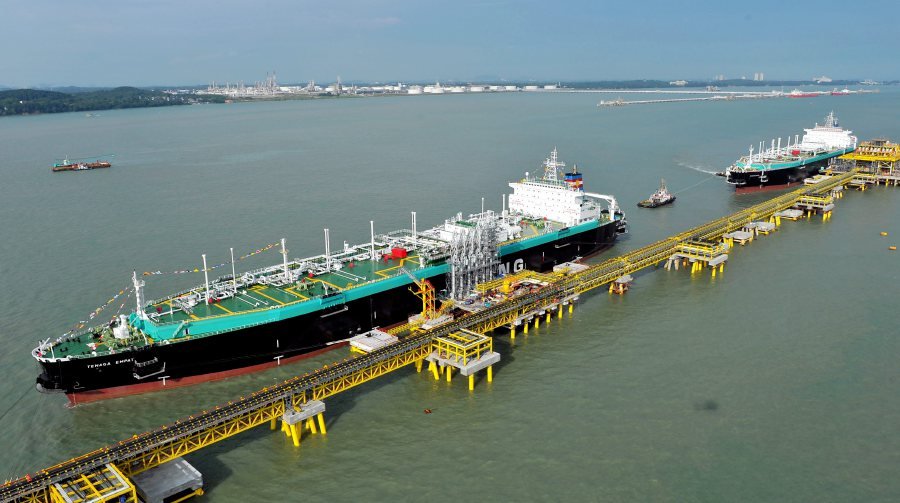 PETRONAS To Deliver Carbon Neutral LNG To China