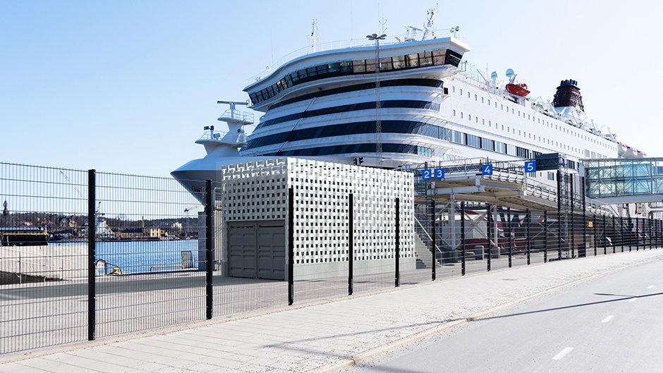 Ports of Stockholm takes another step towards onshore power connections for cruise ships