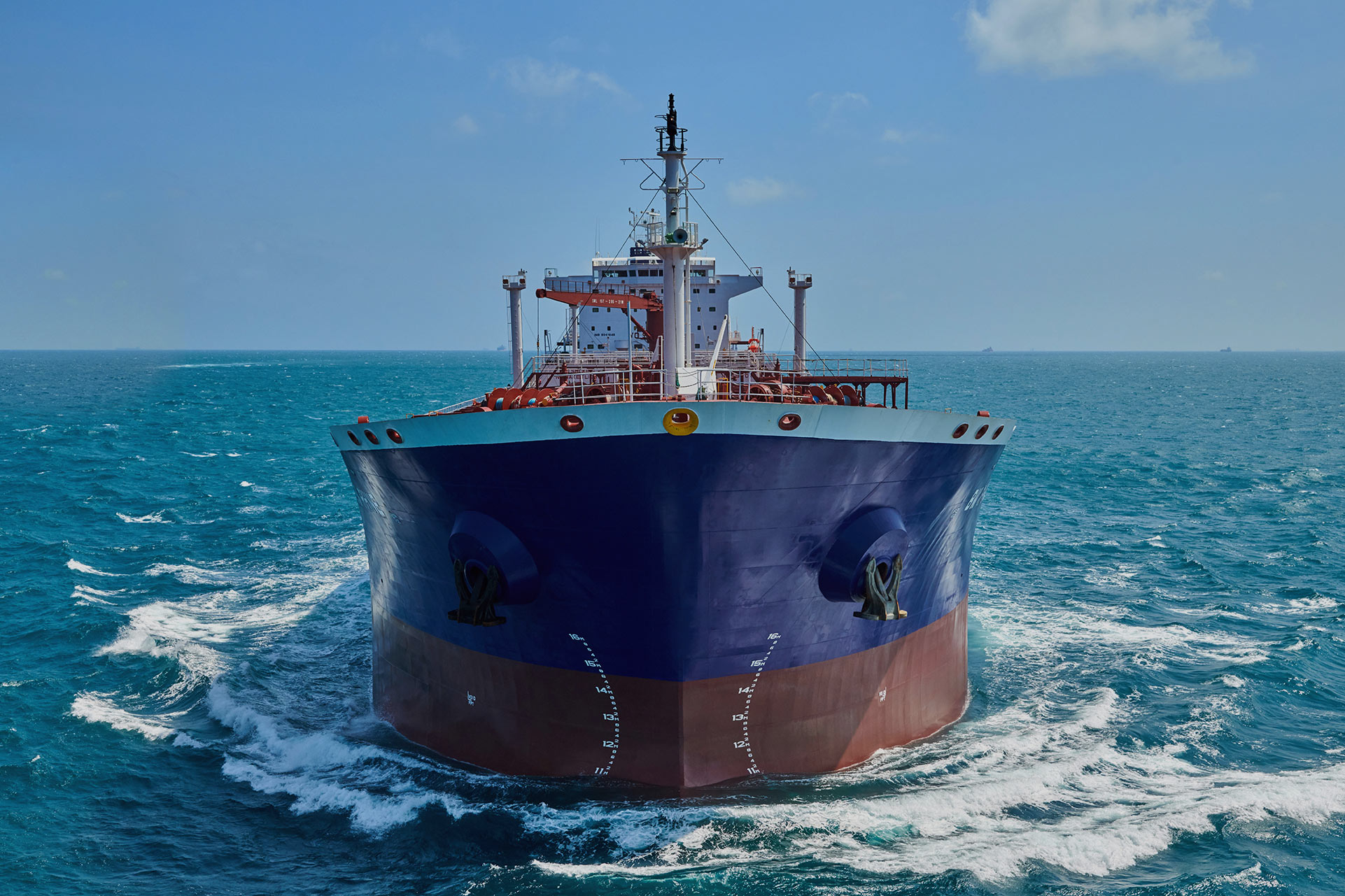 Hafnia acquires a modern fleet of 32 fuel-efficient IMO II tankers