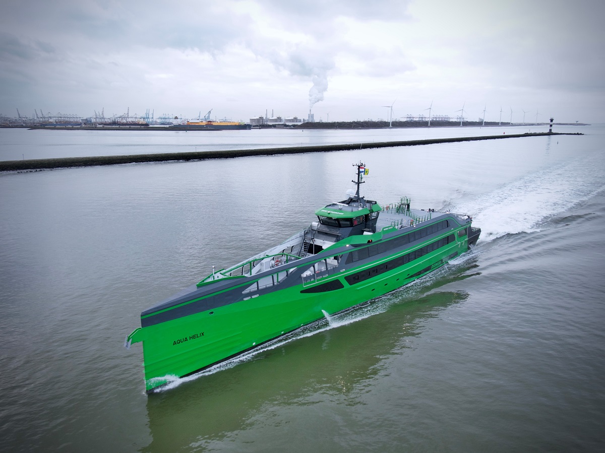 Revolutionary Damen Fast Crew Supplier 7011 begins final commissioning