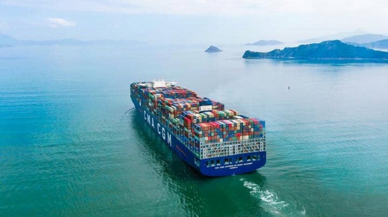 DB Schenker and CMA CGM offer regular emission-free ocean freight