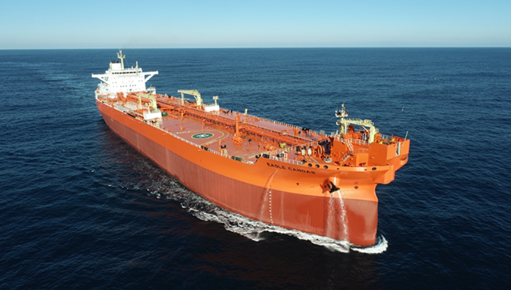 AET Takes Delivery of Eagle Canoas