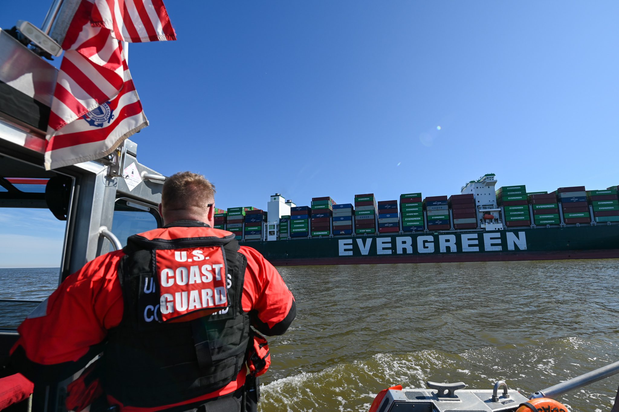 US Coast Guard coordinates refloating of grounded containership Ever Forward in Chesapeake Bay